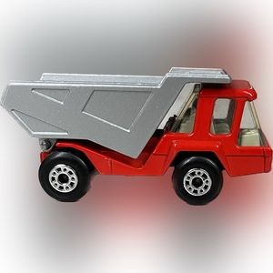 🎈2/$30 - Vtg MATCHBOX Superfast No. 23 ATLAS TRUCK. ©️1975.